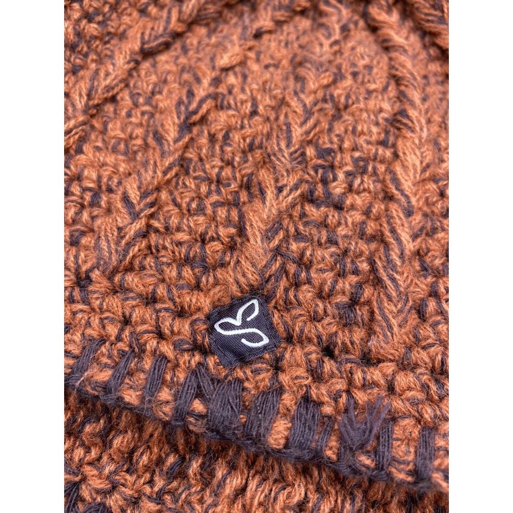 Prana Women’s Small Youth Rust Cadet Style Knit Hat Wood Buttons - Picture 6 of 11